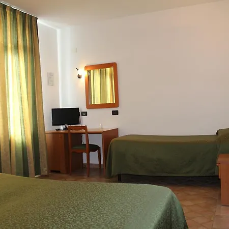 Hotel Carlo's Castagneto Carducci
